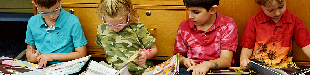 Children reading in librart