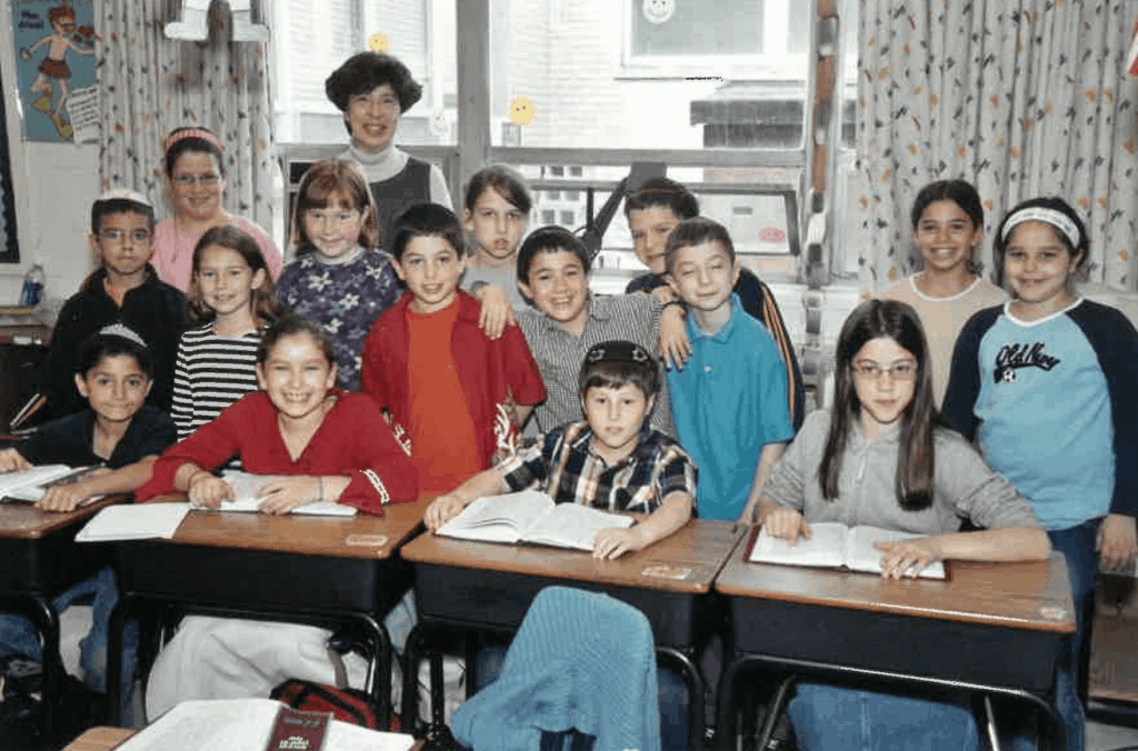 “Hillel Torah Class of 2003 students pictured together, highlighting the school’s tradition of academic excellence, community, and lasting connections.